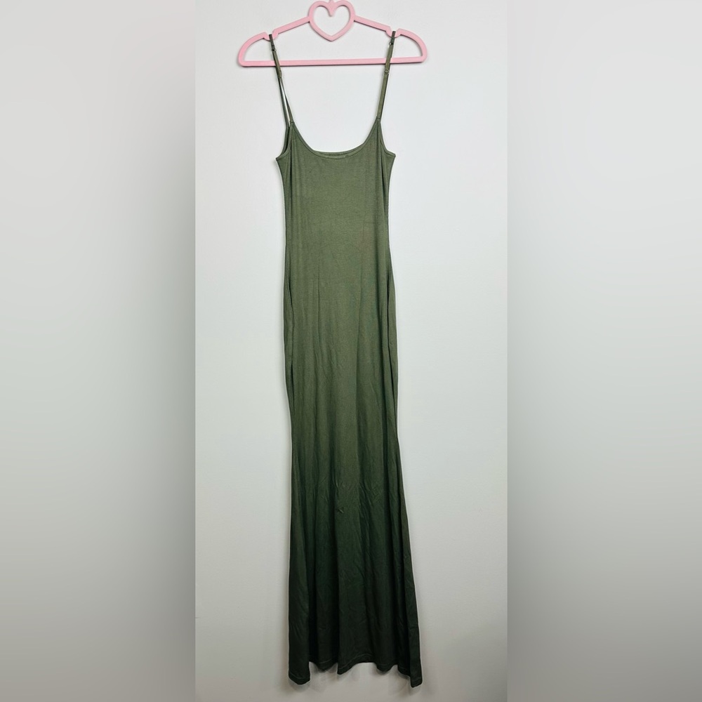 Few Moda NWT Olive Green Maxi Dress Size Large - Picture 5 of 9